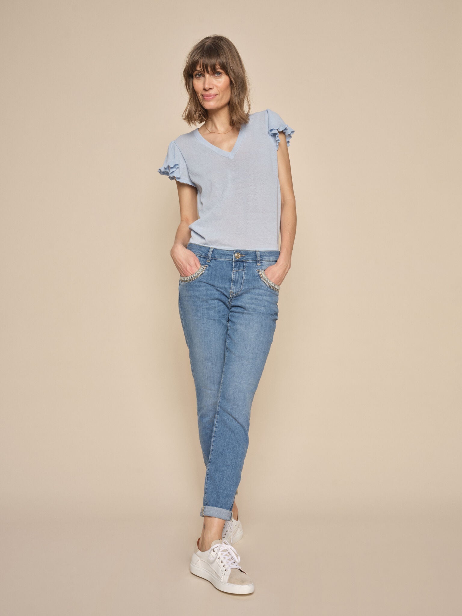 Modelshot / Blue / Detail